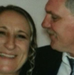 Meet your Posher, Becky